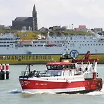 Chene Perce Au Rdc 51 M2 شقة