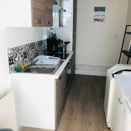 Chene Perce Au Rdc 51 M2 Dieppe