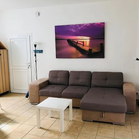 Chene Perce Au Rdc 51 M2 * Dieppe